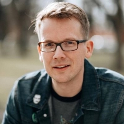 Hank Green - image